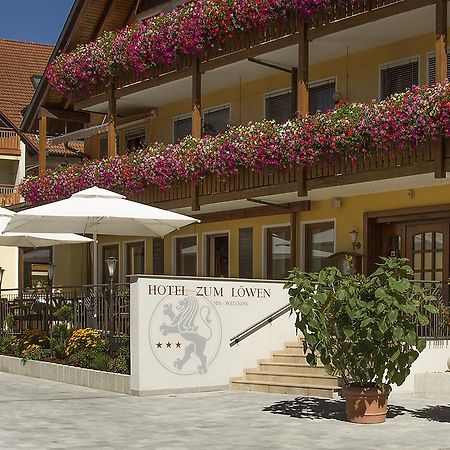 Gasthof - Hotel Zum Loewen Schwabthal エクステリア 写真