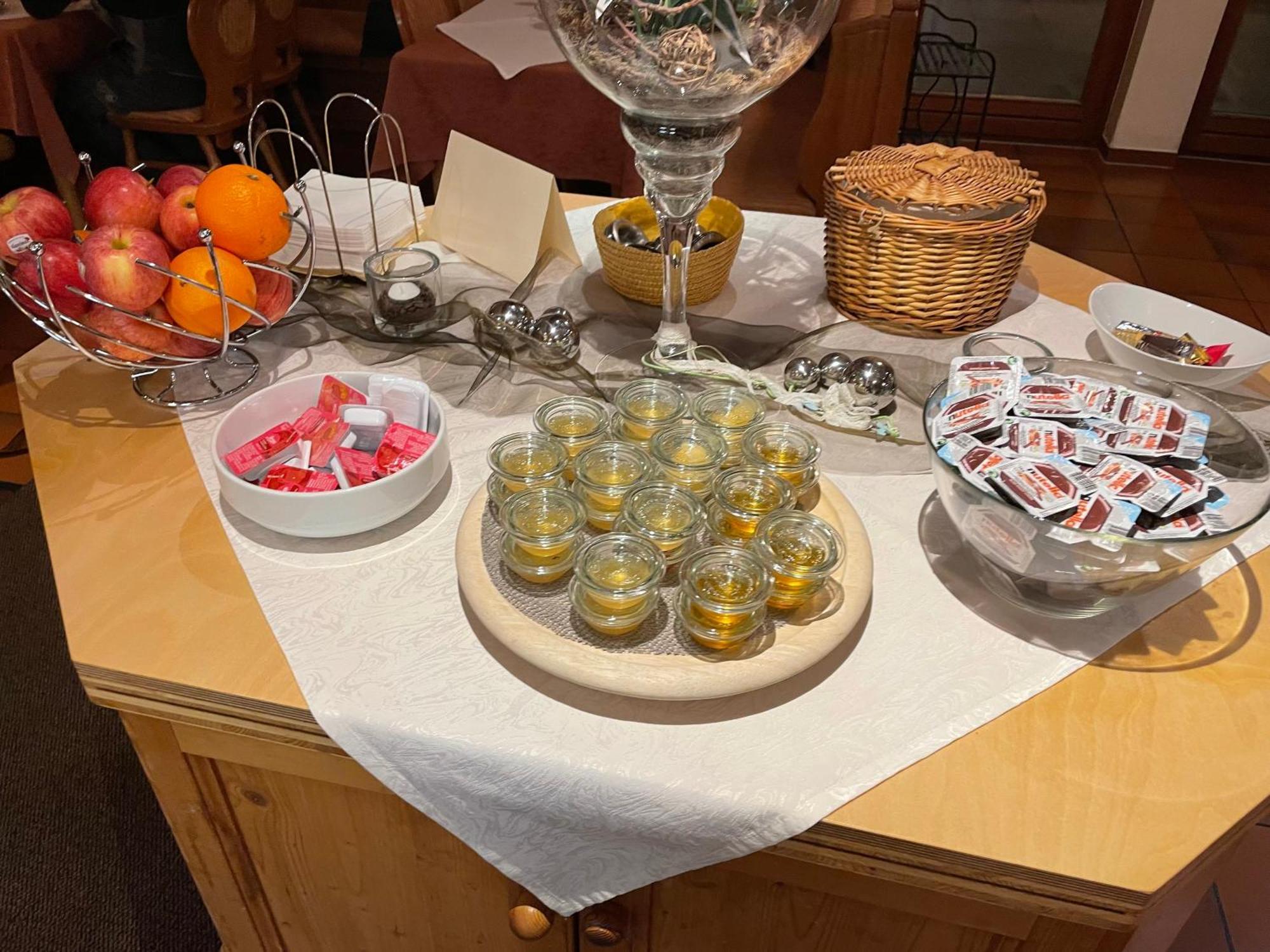 Gasthof - Hotel Zum Loewen Schwabthal エクステリア 写真